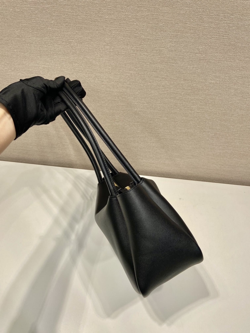 Pra*a top handle bags